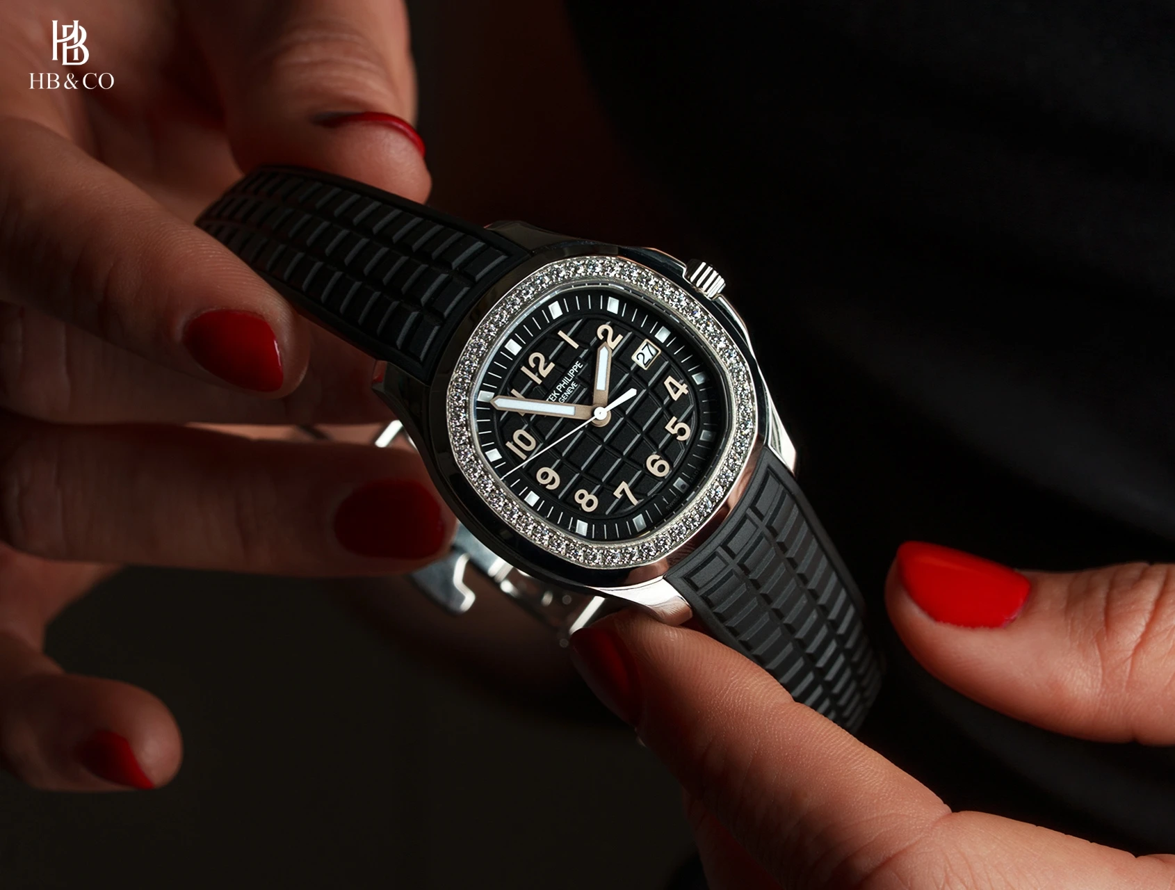 Patek Philippe Aquanaut 38.8mm 5267/200A-001