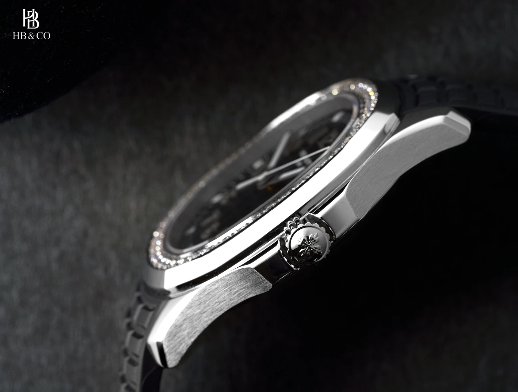 Patek Philippe Aquanaut 38.8mm 5267/200A-001
