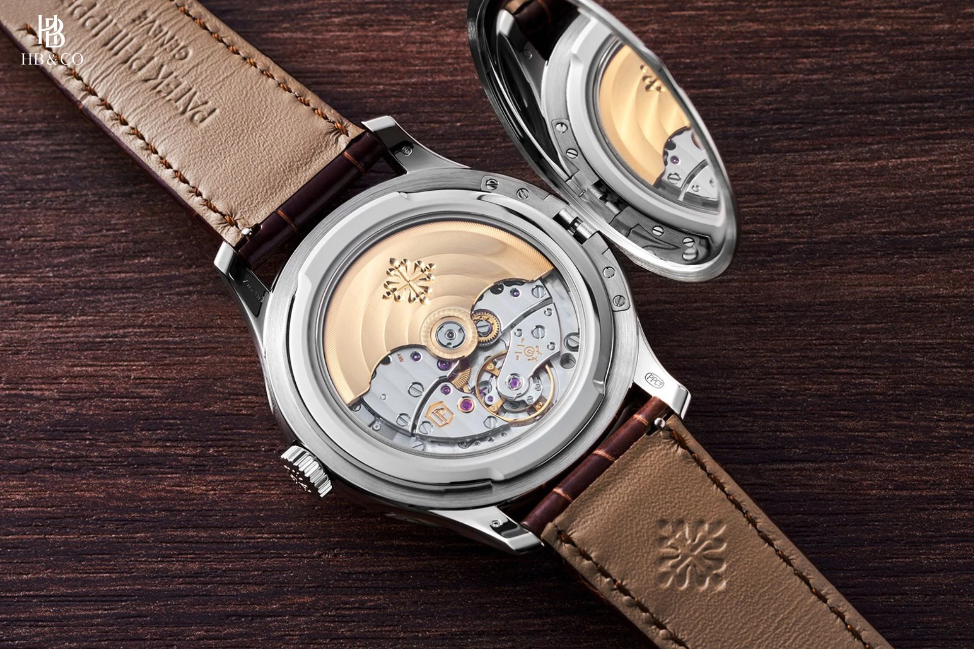 Patek Philippe Calatrava 39mm 5227G-015